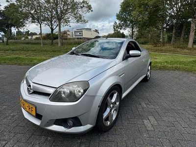 Grijs Gebruikt 2005 Opel Tigra Cosmo Cabriolet | € 1.950 (Eerlijke prijs)
