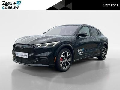 Zwart Occasion 2022 Ford Mustang Mach-E SUV | € 29.240 (Super prijs)