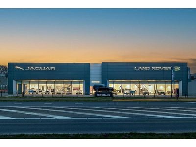 Grijs Occasion 2023 Land Rover Defender HSE Dynamic SUV | € 79.900 (Eerlijke prijs)