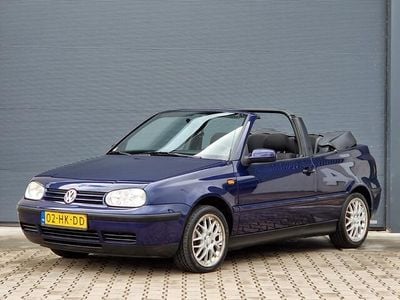 Blauw Occasion 1999 VW Golf III Trendline Cabriolet | € 6.950