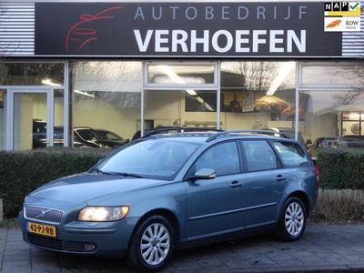 tweedehands Volvo V50 2.4 Momentum - STOEL VERW - CRUISE CONTR - DISTR V