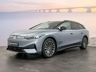 Blauw Nieuw 2025 VW ID.7 Edition Stationwagen | € 57.795 (Eerlijke prijs)