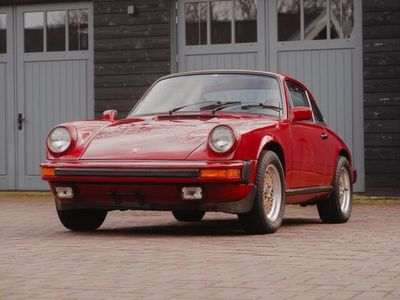 Rood Gebruikt 1975 Porsche 911S Coupé | € 67.900
