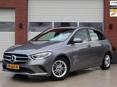 Occasion Mercedes B180 Advantage 136 PK (100 kW) 2019 Grijs MPV