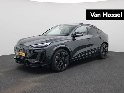 Grijs Nieuw 2025 Audi Q6 e-tron Performance SUV | € 95.900