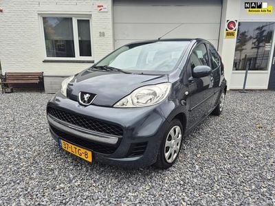 Occasion Peugeot 107 68 PK (50 kW) 2010 Grijs Hatchback
