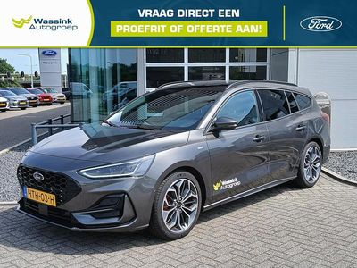 Grijs Occasion 2025 Ford Focus ST-Line X Stationwagen | € 31.085 (Iets duurder)