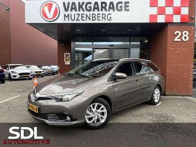 Toyota Auris Touring Sports