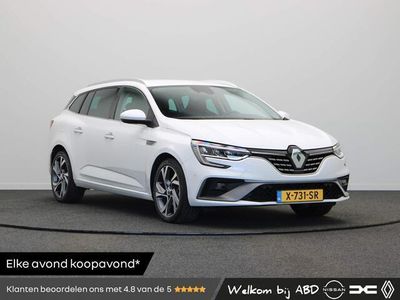 tweedehands Renault Mégane IV Estate 1.6 E-Tech Plug-In Hybrid 160PK R.S. Line | Stoelverwarming | 8.7 inch scherm | Dode hoek detectie | Navigatie | Bose Audio | Sport stoelen | Automaat |