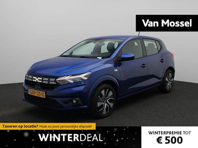 Blauw Occasion 2024 Dacia Sandero Expression Hatchback | € 16.939 (Goede deal)
