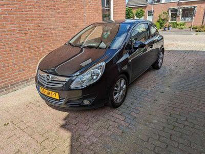 tweedehands Opel Corsa 1.4-16V White Edit.