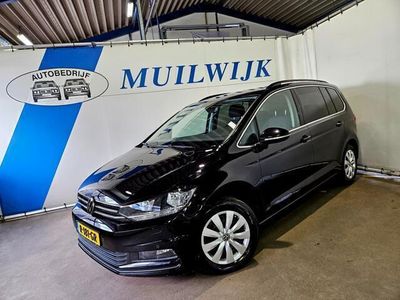 tweedehands VW Touran 1.5 TSI Comfortline / Automaat / Trekhaak / 7 Pers