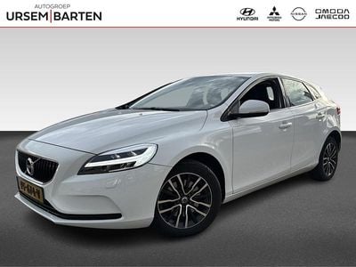 Wit Gebruikt 2017 Volvo V40 Hatchback | € 13.430 (Goede deal)
