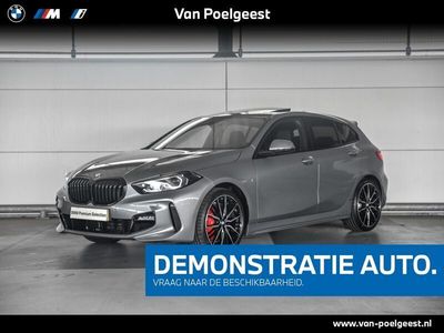 tweedehands BMW 118 1-SERIE i | Model M Sport | Glazen panoramadak | Elektrisch verwarmde voorstoelen