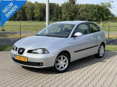 Grijs Gebruikt 2005 Seat Ibiza Sport Hatchback | € 2.450 (Iets duurder)