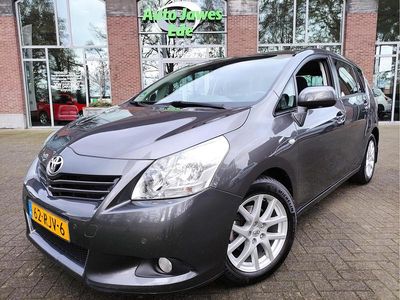 Grijs Gebruikt 2011 Toyota Verso Business Edition MPV | € 11.895 (Duur)