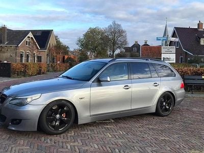 Occasion BMW 525 2005 Grijs (metallic) Stationwagen