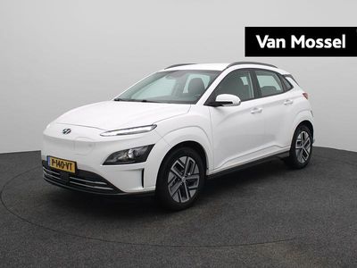 Wit Occasion 2022 Hyundai Kona Comfort SUV | € 23.940 (Eerlijke prijs)