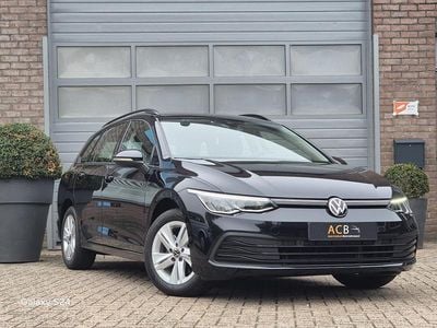Zwart Gebruikt 2023 VW Golf VIII Business Stationwagen | € 28.800 (Eerlijke prijs)