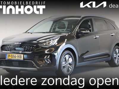 Zwart Gebruikt 2022 Kia Niro SUV | € 25.950 (Eerlijke prijs)