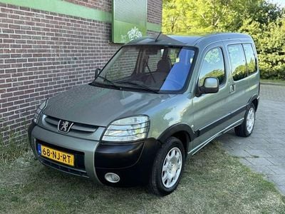 Groen Gebruikt 2003 Peugeot Partner MPV | € 1.545 (Goede deal)