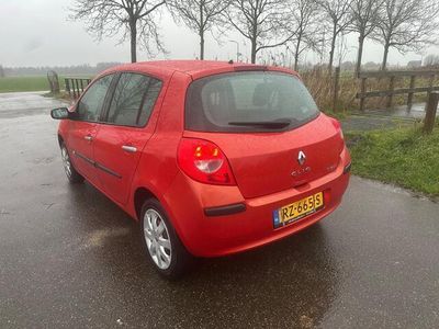 Renault Clio II