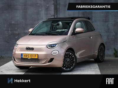 Rood Nieuw 2025 Fiat 500e La Prima Cabriolet | € 30.895 (Eerlijke prijs)