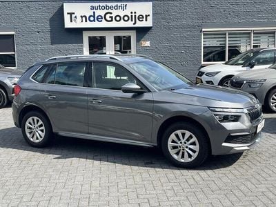Grijs Gebruikt 2023 Skoda Kamiq Style SUV | € 24.900 (Eerlijke prijs)