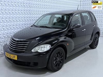 Zwart (metallic) Gebruikt 2008 Chrysler PT Cruiser Clasic Hatchback | € 1.999 (Eerlijke prijs)