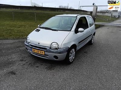 Occasion Renault Twingo Dynamique 58 PK (42 kW) 2002 Grijs Hatchback