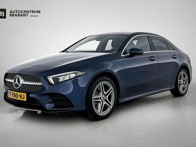 Occasion Mercedes A250 AMG Line Premium Plus 160 PK (117 kW) 2020 Blauw Sedan