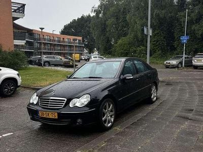 Mercedes C180