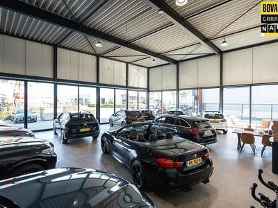 Zwart Occasion 2023 Lynk & Co 01 SUV | € 26.995 (Eerlijke prijs)