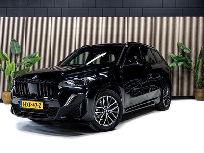 Zwart, metallic lak Gebruikt 2024 BMW X1 M Sport SUV | € 49.995 (Iets duurder)