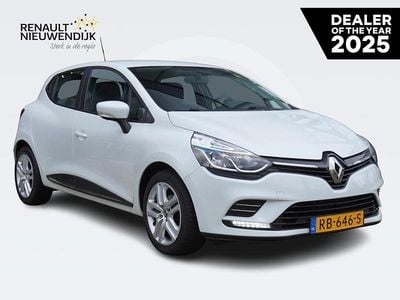 Blanc nacre qnc Occasion 2017 Renault Clio IV Zen Hatchback | € 9.900 (Eerlijke prijs)