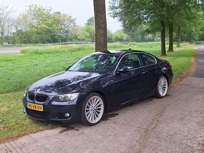 BMW 325