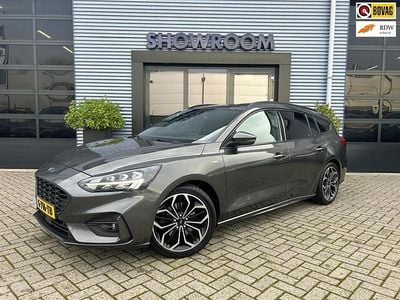 Grijs Gebruikt 2019 Ford Focus Vignale Stationwagen | € 11.900 (Goede deal)