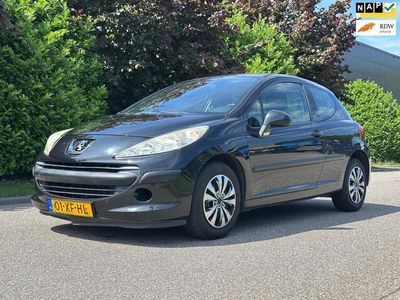 Zwart Gebruikt 2007 Peugeot 207 Hatchback | € 2.750 (Eerlijke prijs)