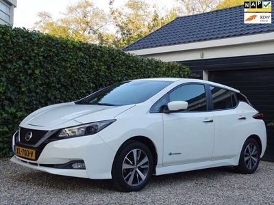 tweedehands Nissan Leaf Acenta 40 kWh | €2000- subsidie | Stoel- stuurver