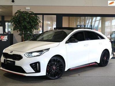 Wit Gebruikt 2020 Kia ProCeed Hatchback | € 24.950 (Eerlijke prijs)
