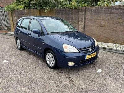 Suzuki Liana