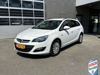 tweedehands Opel Astra Sports Tourer