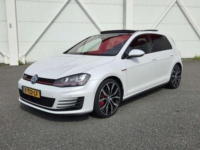 VW Golf VII