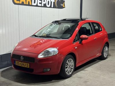 Rood Gebruikt 2008 Fiat Grande Punto Dynamic Hatchback | € 2.499 (Iets duurder)