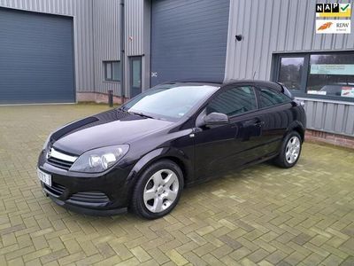 tweedehands Opel Astra GTC 1.6 Enjoy nette staat