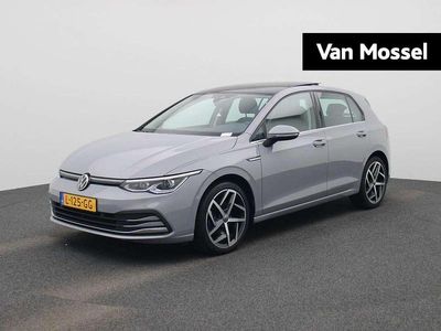 Occasion VW Golf VIII Style 131 PK (96 kW) 2021 Grijs Hatchback