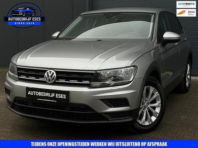 Grijs (metallic) Gebruikt 2016 VW Tiguan Trendline SUV | € 16.999 (Eerlijke prijs)