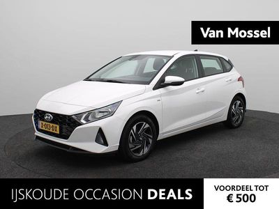 Wit Occasion 2023 Hyundai i20 Comfort Hatchback | € 20.440 (Eerlijke prijs)