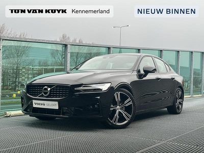Zwart Occasion 2021 Volvo S60 R-Design Sedan | € 29.950 (Eerlijke prijs)