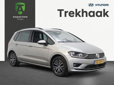 tweedehands VW Golf Sportsvan 1.2 TSI (110 pk) Allstar | Navigatie | Trekhaak